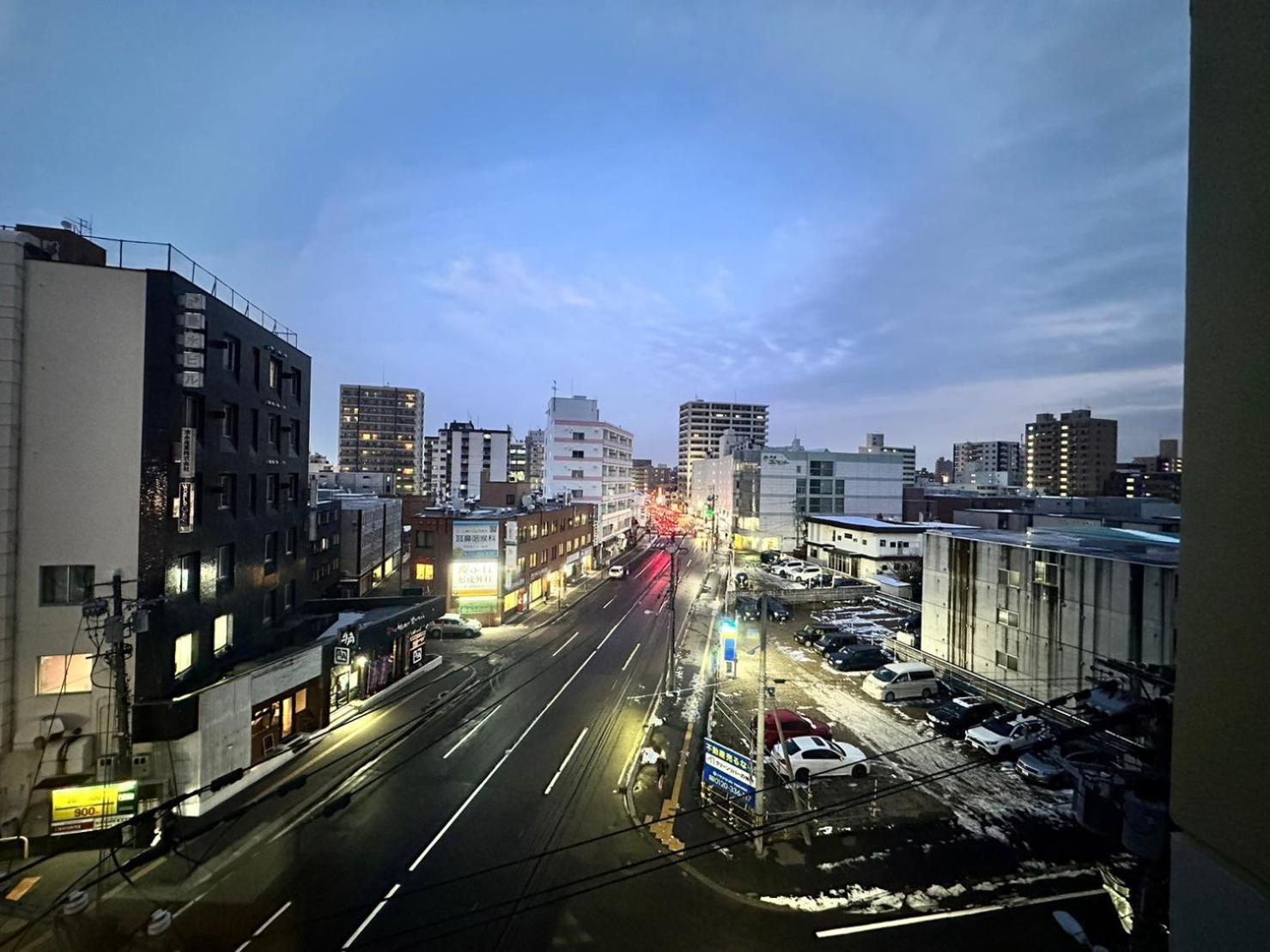 شقة Ams Hiragishi 11 Rm 502 平岸駅から3分 解放感あって明るいお部屋 家族やお友達と 札幌ドームや中心部まで1駅 المظهر الخارجي الصورة
